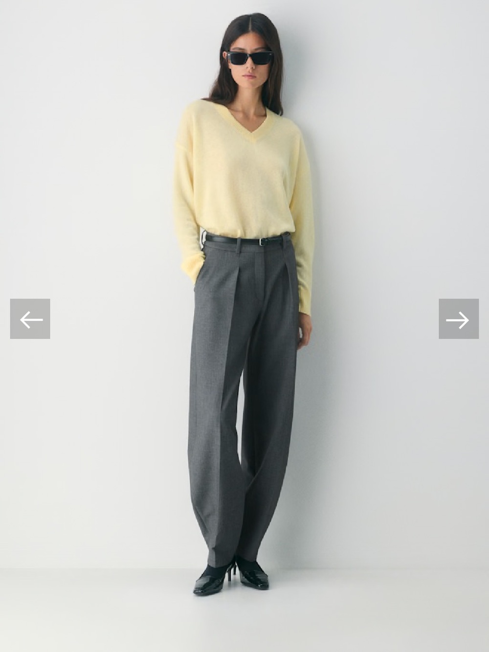Aritzia Feather cashmere relaxed V-Neck Sweater in Butter Yellow